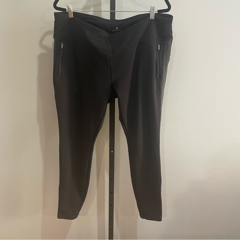 Athleta Black High-Waisted Zip-Pocket Leggings Size 1X